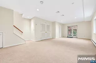 393 Washington Ave B, Cliffside Park, NJ 07010 - Photo 25