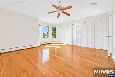 393 Washington Avenue B #B, Cliffside Park, NJ 07010 - Photo 3