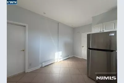 314 Grand Avenue 1F #1F, Leonia, NJ 07605 - Photo 11