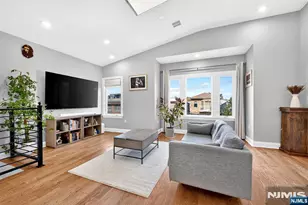 103 Thorne Street 2, Jersey City, NJ 07307 - Photo 11