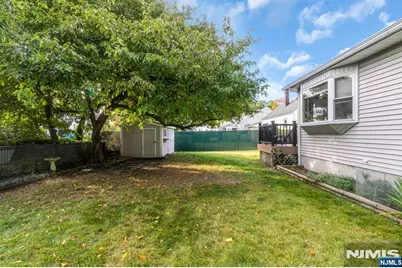23 Schlosser Drive, Rochelle Park Township, NJ 07662 - Photo 7