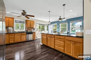 23 Schlosser Dr, Rochelle Park Township, NJ 07662 - Photo 11