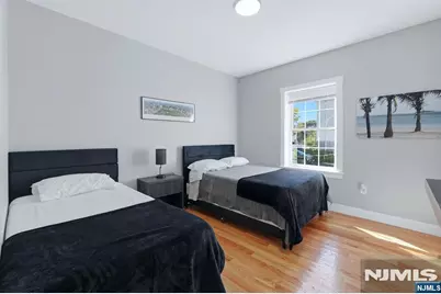 428 Peshine Avenue, Newark, NJ 07112 - Photo 11