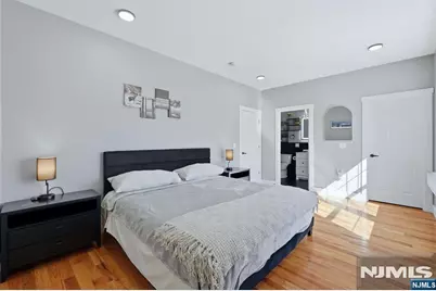 428 Peshine Avenue, Newark, NJ 07112 - Photo 15