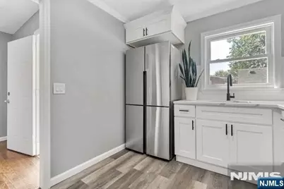153 E Cherry Street A #A, Carteret, NJ 07008 - Photo 11