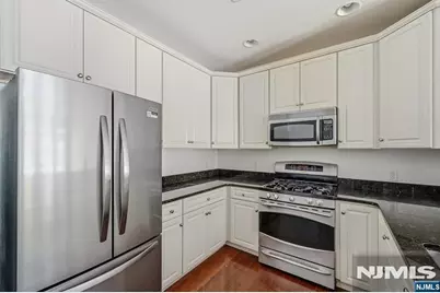 7400 River Road 217 #217, North Bergen, NJ 07047 - Photo 3