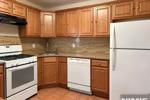 116 Christie Street 2, Ridgefield Park, NJ 07660 - Photo 9