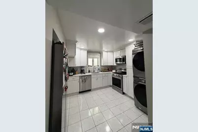 138 Ames Street 2 #2, Hackensack, NJ 07601 - Photo 1