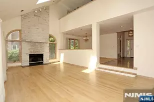 255 Westervelt Ln, Mahwah, NJ 07430 - Photo 13