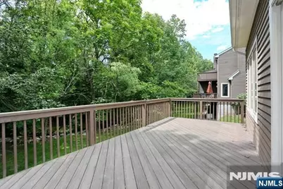 255 Westervelt Lane, Mahwah, NJ 07430 - Photo 19