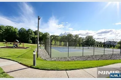 255 Westervelt Lane, Mahwah, NJ 07430 - Photo 35