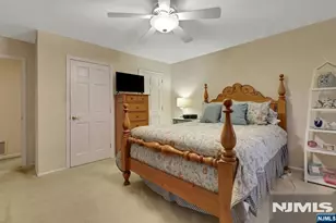 17 Chandler Dr, Wayne, NJ 07470 - Photo 19