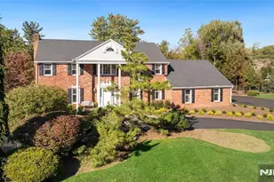 25 Paddock Rd, Ho Ho Kus, NJ 07423 - Photo 1