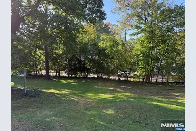314 Grand 2F #2F, Leonia, NJ 07605 - Photo 19
