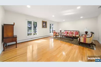 2 June Court, River Edge, NJ 07661 - Photo 7