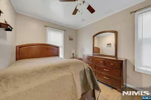 131 Steuben St, East Orange, NJ 07018 - Photo 3