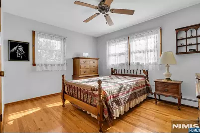 68 Thanksgiving Lane, Clifton, NJ 07013 - Photo 25