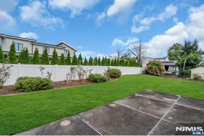 68 Thanksgiving Lane, Clifton, NJ 07013 - Photo 47