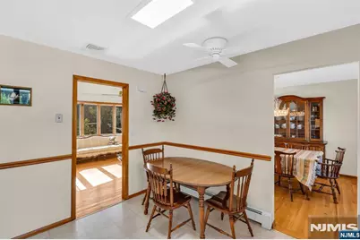 68 Thanksgiving Lane, Clifton, NJ 07013 - Photo 13