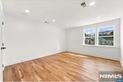 775 Chase Avenue, Lyndhurst Township, NJ 07071 - Photo 27