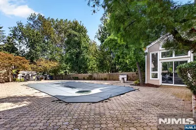 569 Windsor Drive, Palisades Park, NJ 07650 - Photo 33