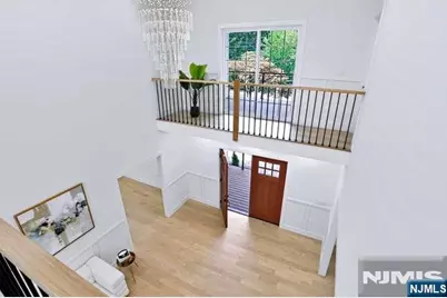 276 Werimus Road, Woodcliff Lake, NJ 07677 - Photo 5