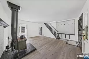 543 Terrace Dr, Vernon, NJ 07422 - Photo 5