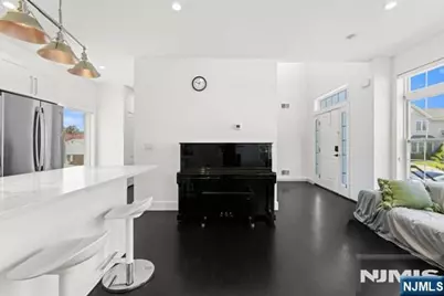 28 Lamb Court, Norwood, NJ 07648 - Photo 7
