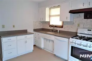 707 5th St, Carlstadt, NJ 07072 - Photo 3