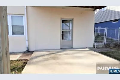 707 5th Street, Carlstadt, NJ 07072 - Photo 11