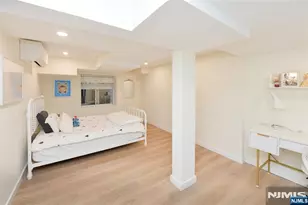 22-20 Radburn Rd, Fair Lawn, NJ 07410 - Photo 21