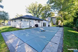 22-20 Radburn Rd, Fair Lawn, NJ 07410 - Photo 25