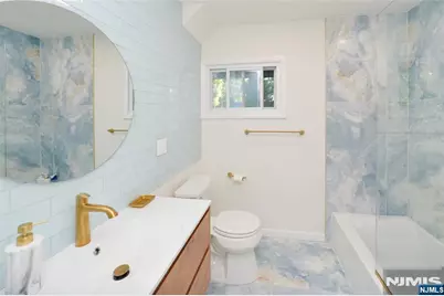 22-20 Radburn Road, Fair Lawn, NJ 07410 - Photo 17