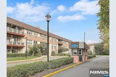 1111 River G28 #G28, Edgewater, NJ 07020 - Photo 9