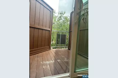 1111 River G28 #G28, Edgewater, NJ 07020 - Photo 7