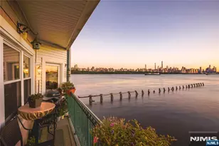 116 The Promenade, Edgewater, NJ 07020 - Photo 11