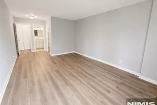 1 Claridge Dr 114, Verona, NJ 07044 - Photo 11