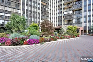 300 Winston 1009, Cliffside Park, NJ 07010 - Photo 21