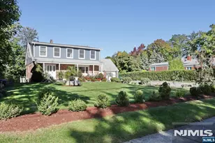 183 Farview Ave, Paramus, NJ 07652 - Photo 49