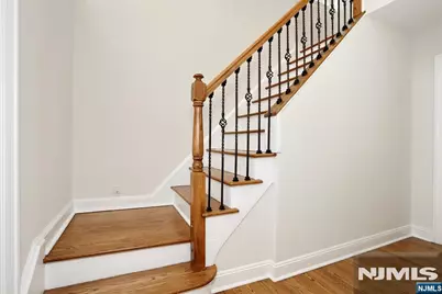 183 Farview Avenue, Paramus, NJ 07652 - Photo 23