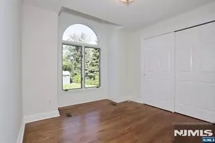 183 Farview Ave, Paramus, NJ 07652 - Photo 19