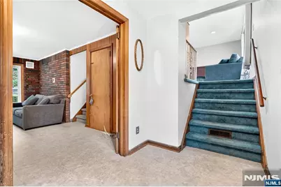10 Hasbrouck Avenue, Emerson, NJ 07630 - Photo 5