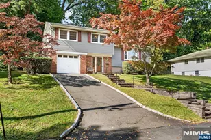 10 Hasbrouck Ave, Emerson, NJ 07630 - Photo 3