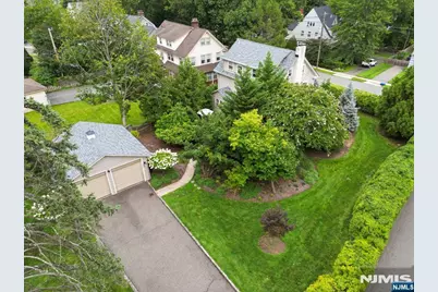 420 Upper Mountain Avenue, Montclair, NJ 07043 - Photo 41