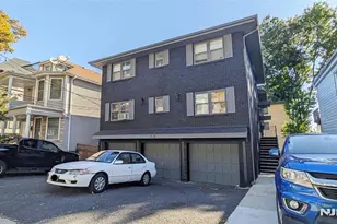 401 Undercliff Ave B1, Edgewater, NJ 07020 - Photo 1