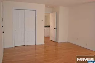 10A S Irving Street 10A, Ridgewood, NJ 07450 - Photo 3