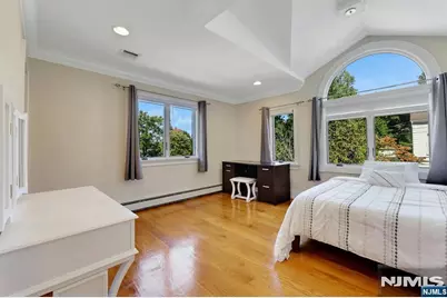 65 Ross Avenue, Demarest, NJ 07627 - Photo 13