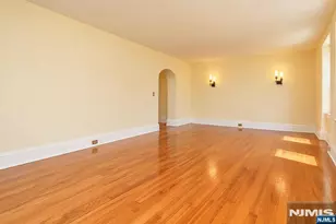 363-377 Mount Prospect 2Aw, Newark, NJ 07104 - Photo 9