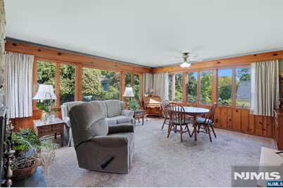 266 Adams Avenue, River Edge, NJ 07661 - Photo 7