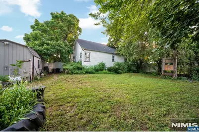 151 Washington Street, Lodi, NJ 07644 - Photo 23